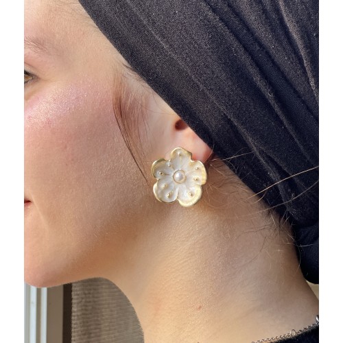 Pearly Flower earings